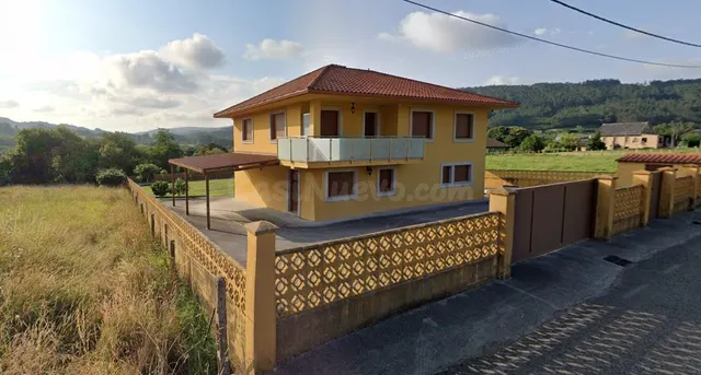 Casa-Chalet en Venta en Montoxo La Coruña - foto 2