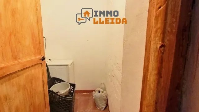 OPORTUNIDAD Casa adosada en Ivars de Noguera — 12