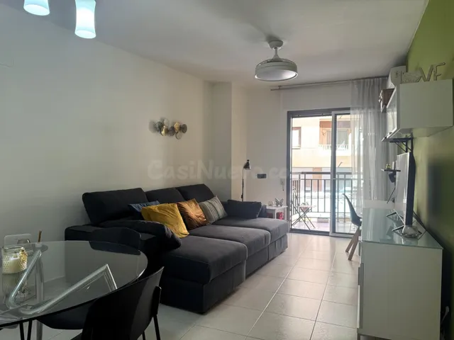 PISO CON DOS DORMITORIOS Y GRAN TERRAZA EN CASTELLÓN JUNTO A - foto 4