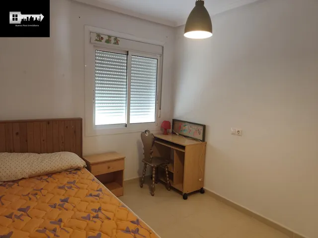 Bungalow pareado con dos terraza, solárium y sótano en Gran Alacant. — 23