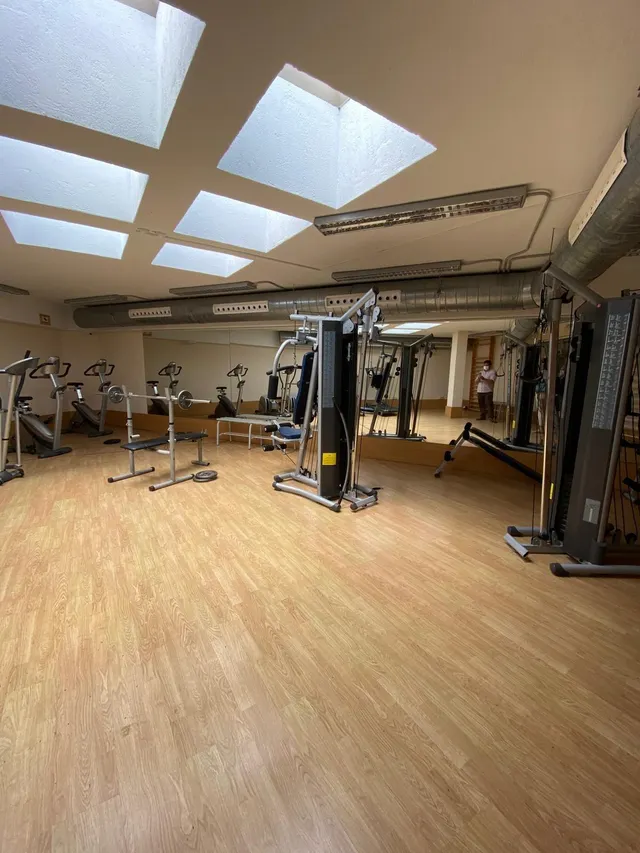 2 DORMITORIOS 1 BAÑO — 17
