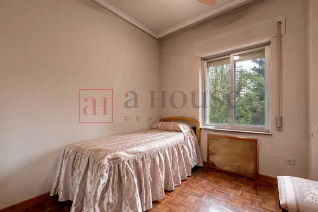 PISO EXTERIOR CON PISCINA  Y PLAZA DE GARAJE EN EL BARRIO DE ESTRELLA — 17