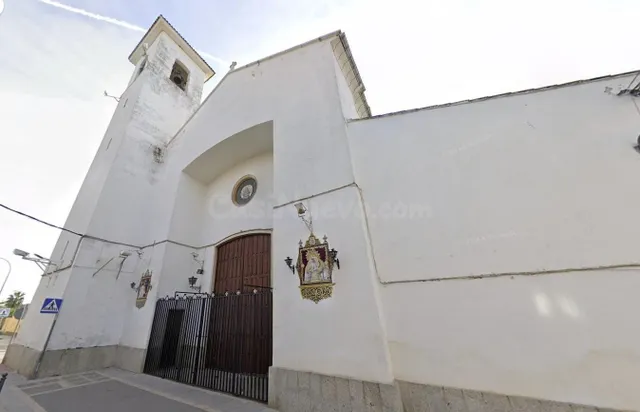 CASA EN LINARES