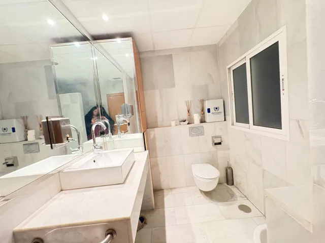 Piso en venta en La Explanada (Alicante) — 26