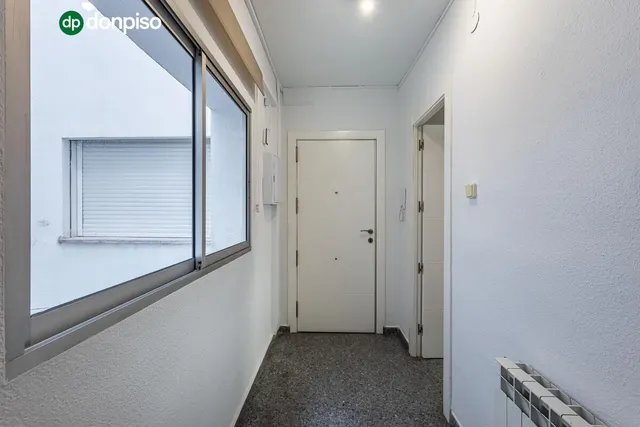 Piso amplio y luminoso en Ronda–Arabial — 24