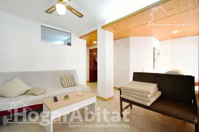REFORMADO, ACOGEDOR CON TERRAZA EN PRIMERA LÍNEA DE PLAYA — 5