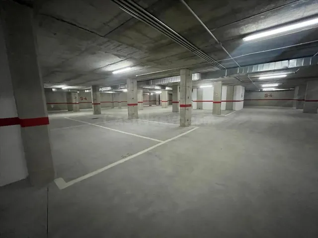 Venta de planta de parking en Calle RIO EO - foto 3
