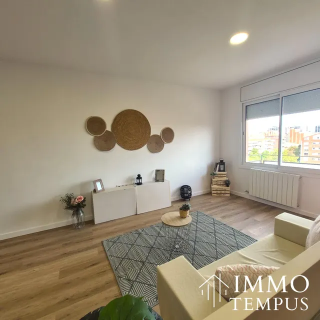 PISO REFORMADO DE 3 habitaciones CON BALCÓN Y VISTAS A VALLPARADÍS — 10