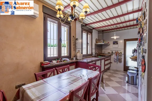 Chalet Exclusivo en Camino Bajo de Huétor — 8