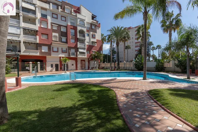 Piso 3 habitaciones 83m² en venta - Playa Granada - foto 4