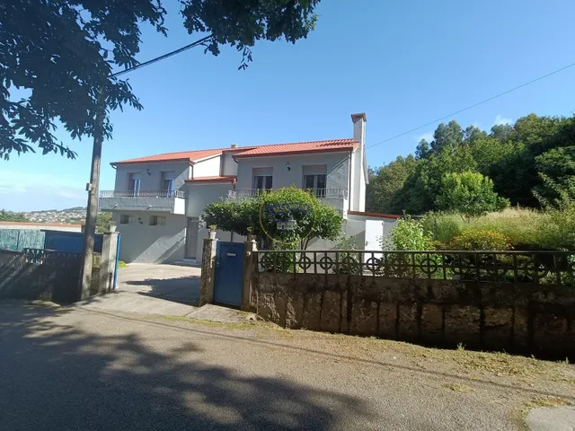Casa en Cabral de 5 dormitorios con amplia parcela de unos 5.000 m2 — 11