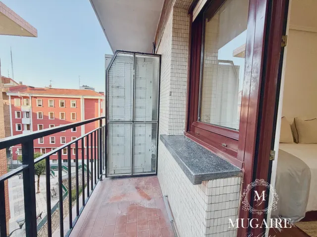 BONITO PISO CON DOS BAÑOS , DOS TERRAZAS Y TRASTERO EN URIBARRI — 38