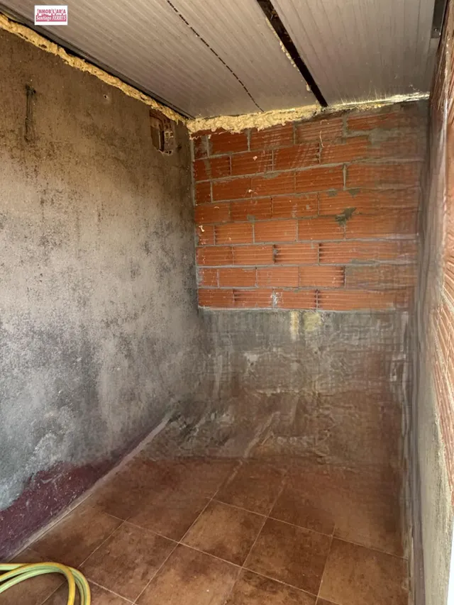 VENTA DE CASA EN BENIFAIO CON ACCESO POR DOS CALLES — 23