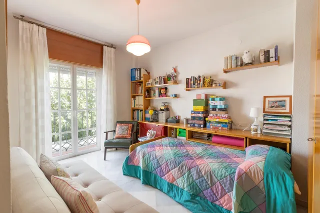 Chalet pareado con piscina, jardín y bonitas vistas a Granada en La Zubia — 34