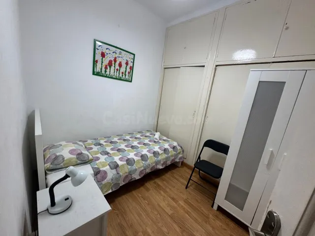 Amplio piso de 141 m2 en el corazón de Alicante — 4