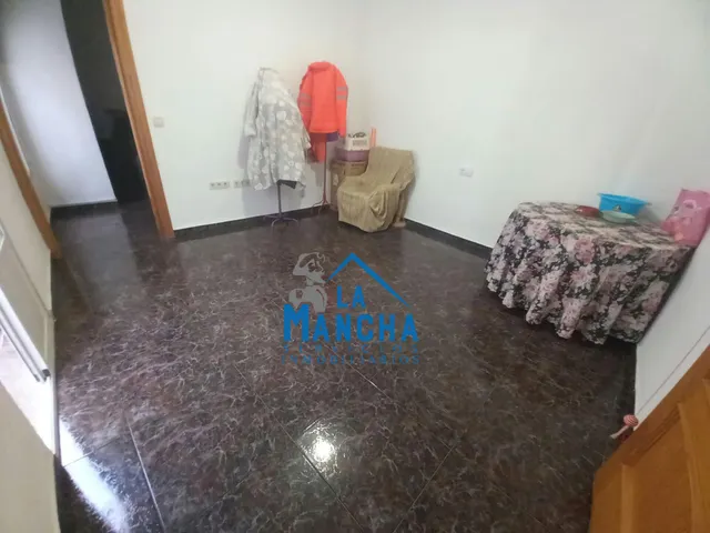*130.000€* .INMOBILIARIA LA MANCHA VENDE CASA EN LA GINETA-ALBACETE. — 29