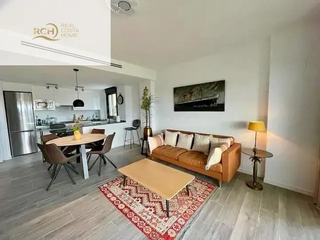 MODERNO PISO CON GRANDE TERRAZA EN VENTA - foto 5
