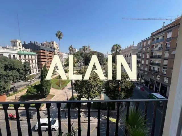 LUJOSO PISO A LA VENTA EN UNA DE LAS FINCAS MÁS EMBLEMÁTICAS - foto 5