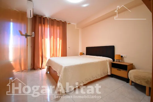 ¡OPORTUNIDAD! SEMINUEVO Y ACOGEDOR CON ASCENSOR Y TERRAZA — 12