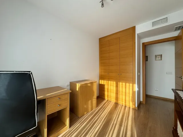 Alquiler en benicalap – vivienda amueblada con garaje y trastero — 5