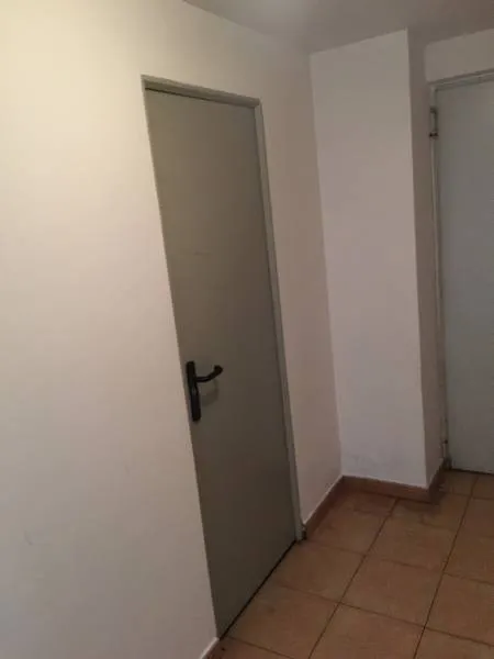 LOCAL EN VENTA ROSALEDA — 7