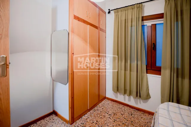 PISO EN VENTA  3 habitaciones, TERRAZA, PARKING Y TRASTERO — 29