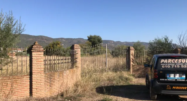 BONITA PARCELA EN ZONA MEDINA AZAHARA