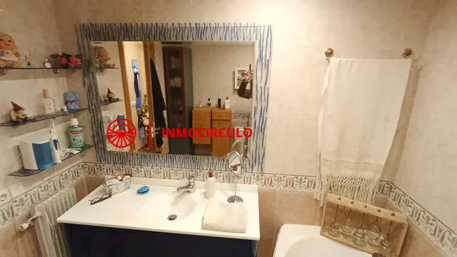 El mejor piso de cuatro dormitorios te está esperando — 26