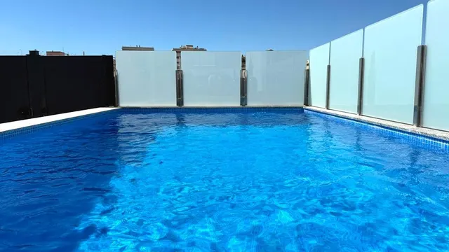 Vivienda de lujo en Urbanización SERRALLO HILLS. — 48