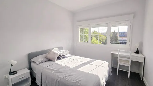 Habitaciones en alquiler para estudiantes de la uax en urb privada de Villanueva de la Cañada — 9