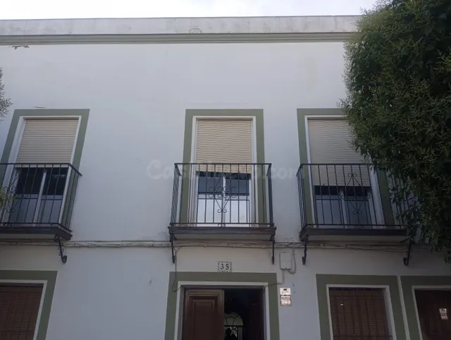 PISO EN VENTA EN MONESTERIO. Activo inmobiliario ALQUILADO,  - foto 5