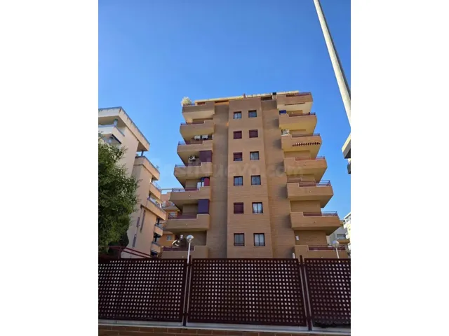 Piso en Venta 2 Dormitorios 2 Baños — 5