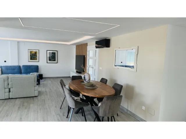 Villa 4 habitaciones 350m² en venta - Pueblo — 23