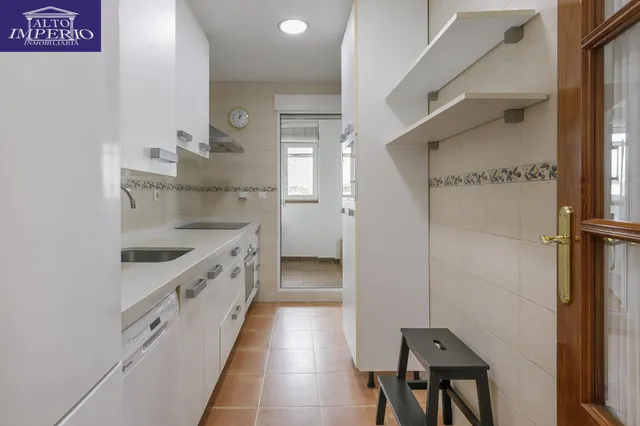 Ático en venta en La Zubia — 14