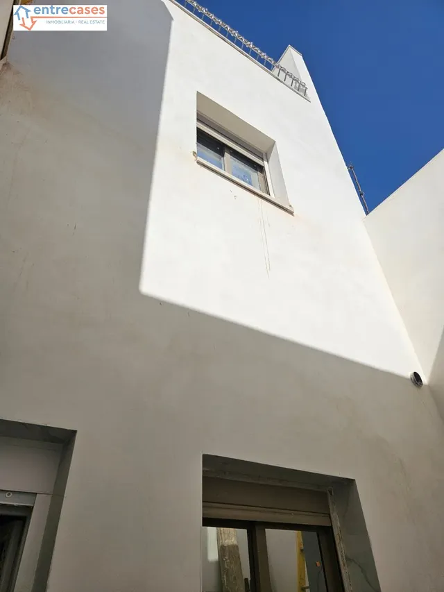Casa Tipo Dúplex 4 habitaciones 328m² en venta - 3 de Abril — 32