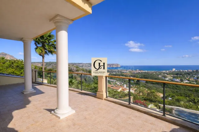 VILLA ALTAVISTA · PANORAMICAS AL MAR EN ADSUBIA, JAVEA