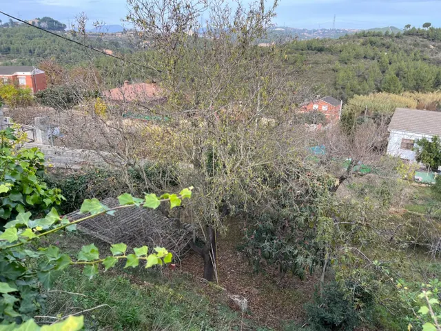 SOLAR EN VENTA EN CASTELLBISBAL — 12