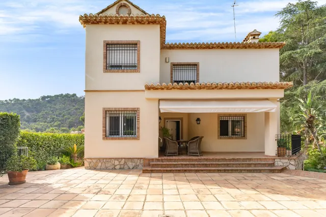 ESPECTACULAR CASA EN NAQUERA — 18