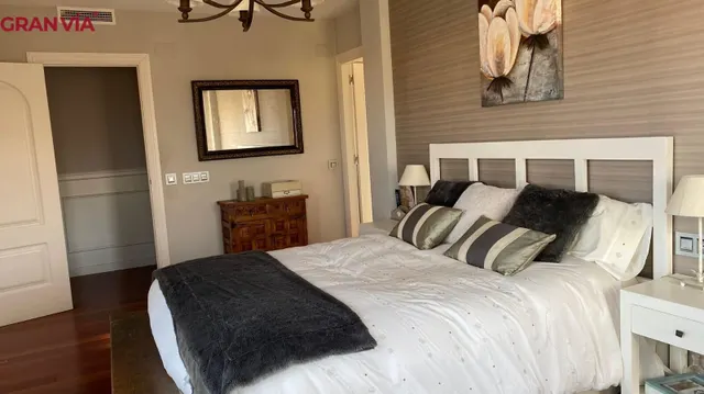 Gran chalet en urbanización de lujo en Navarrete — 29
