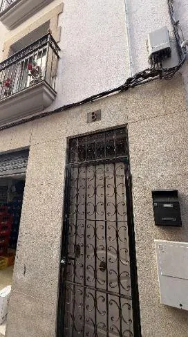 SE VENDE piso OKUPADO en C Llimones 8 de Lloret de Mar (Giro