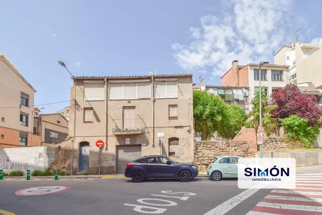 Parcela urbana en venta en el centro de Manresa de 95 m2 con - foto 5