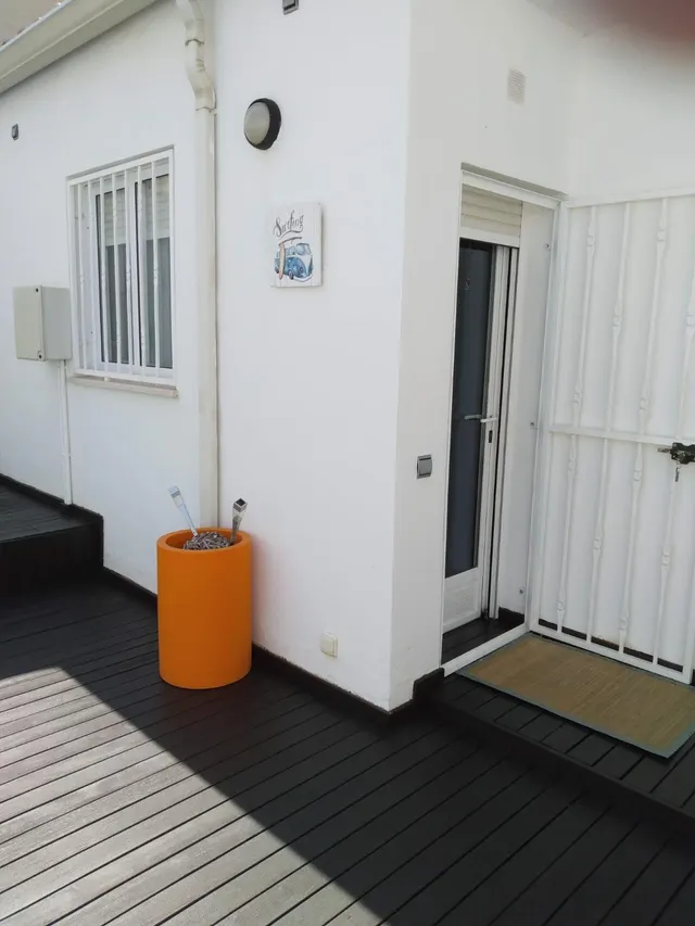 SE VENDE ADOSADO CON PISCINA EN LA GINETA. — 41