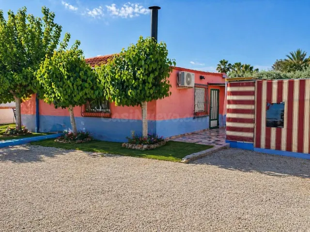 Encantadora Casa en Las Torres de Cotillas con Amplio Terren - foto 3
