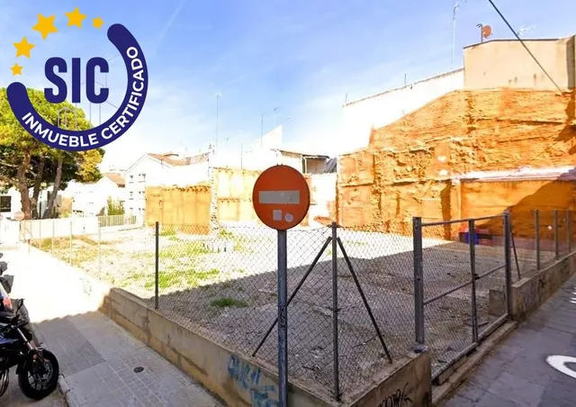 SOLAR URBANO EN EL CENTRO DE QUART DE POBLET — 14