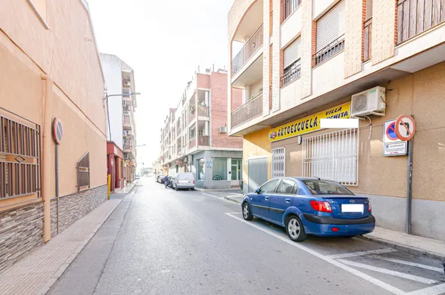 "¡Tu Negocio Merece la Mejor Ubicación! Local Comercial junt - foto 2