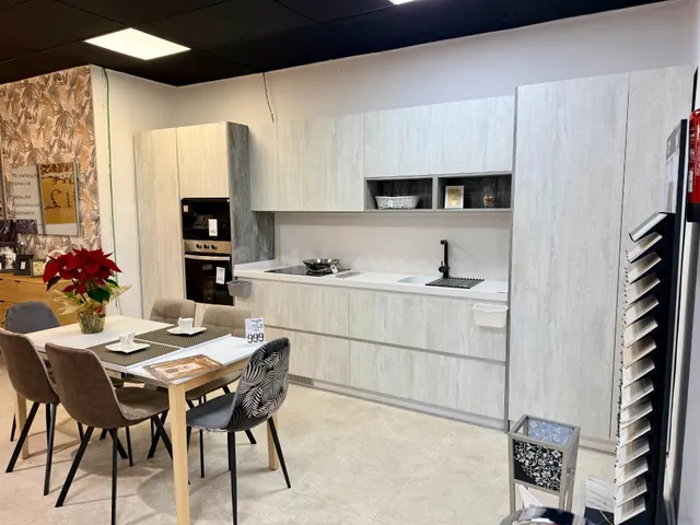 TRASPASO DE NEGOCIO CONSOLIDADO – EXPOSICIÓN Y VENTA DE COCI - foto 2