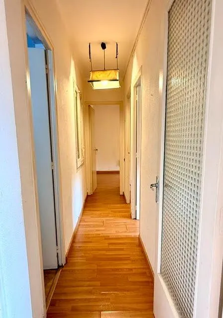 Luminoso piso totalmente exterior de 3 habitaciones con ascensor — 7