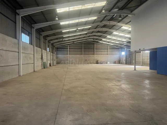 Nave industrial diáfana en Villanueva de Castellón - foto 4