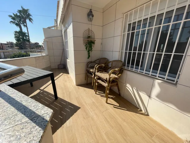 Bonito Bungalow Planta Baja con Piscina Privada — 18