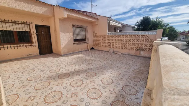 VIVIENDA  OCUPADA ILEGALMENTE LA TORRETA TORREVIEJA  – ESPECIAL INVERSORES — 5